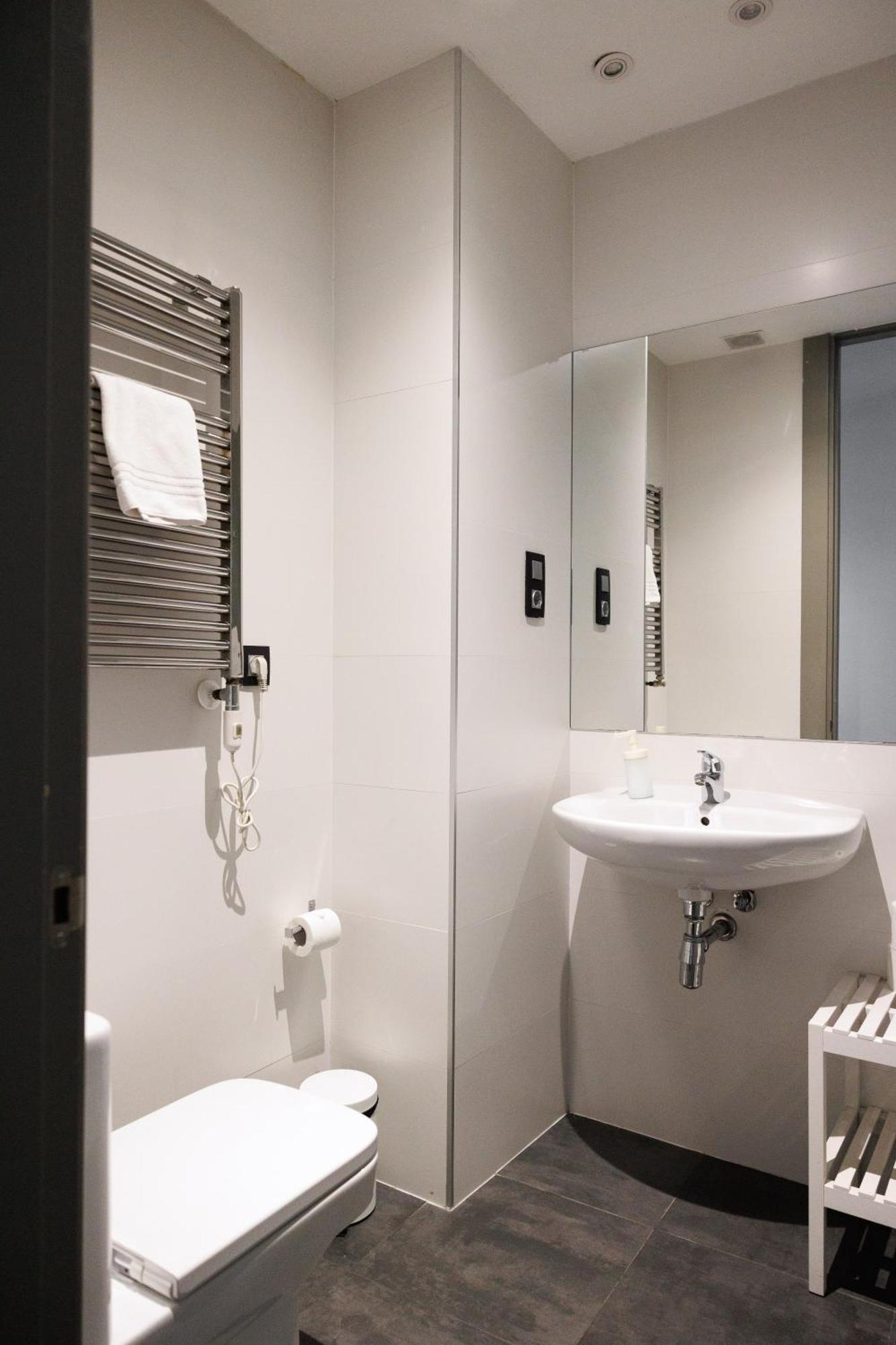 Slow Suites Gran Via Madrid Exterior foto